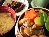 Photo by Tohkichi 鶏釜飯